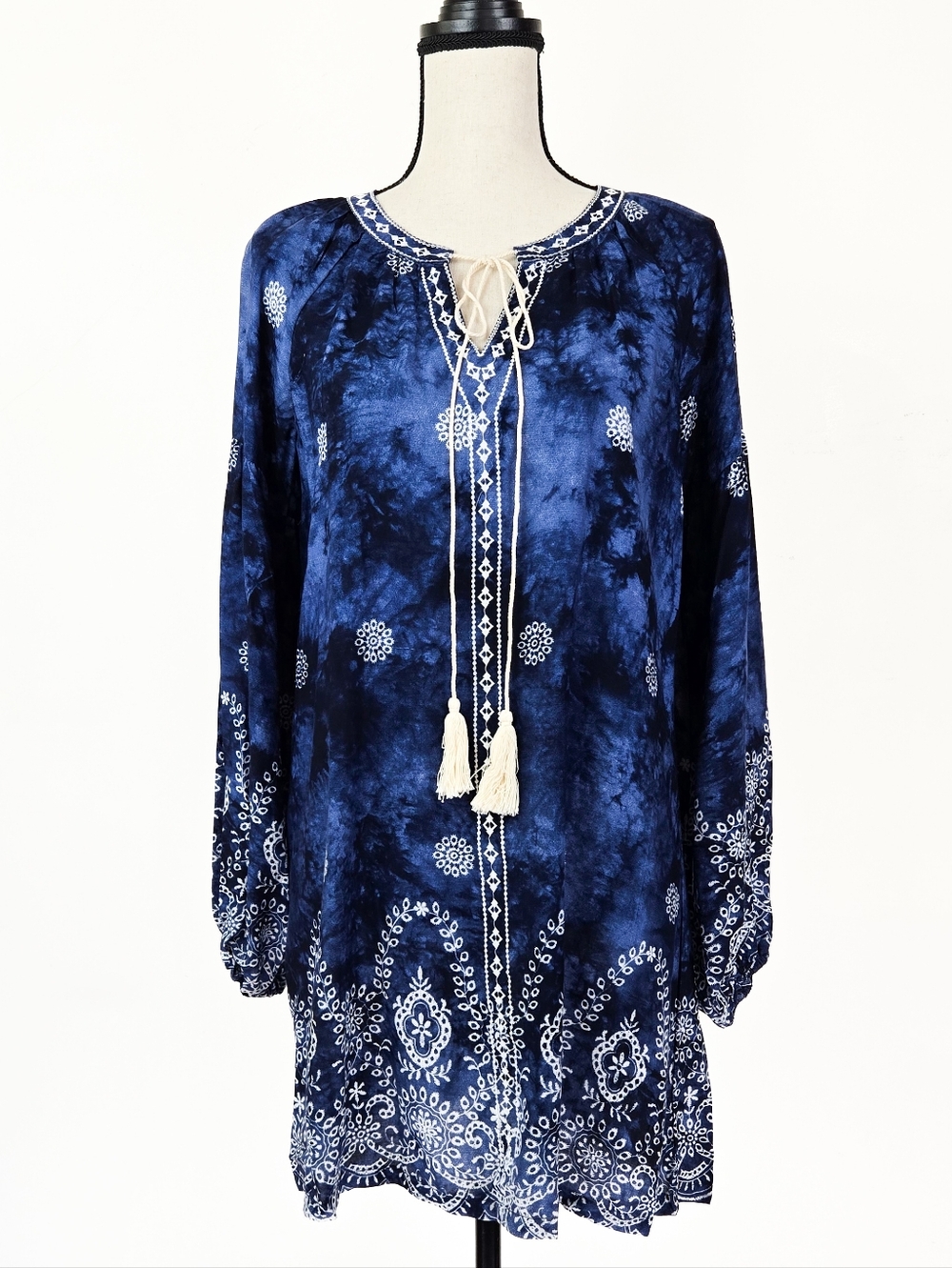 🦋LAST🦋 NWT Hayden LA Indigo Printed Mini Dress, Size Large